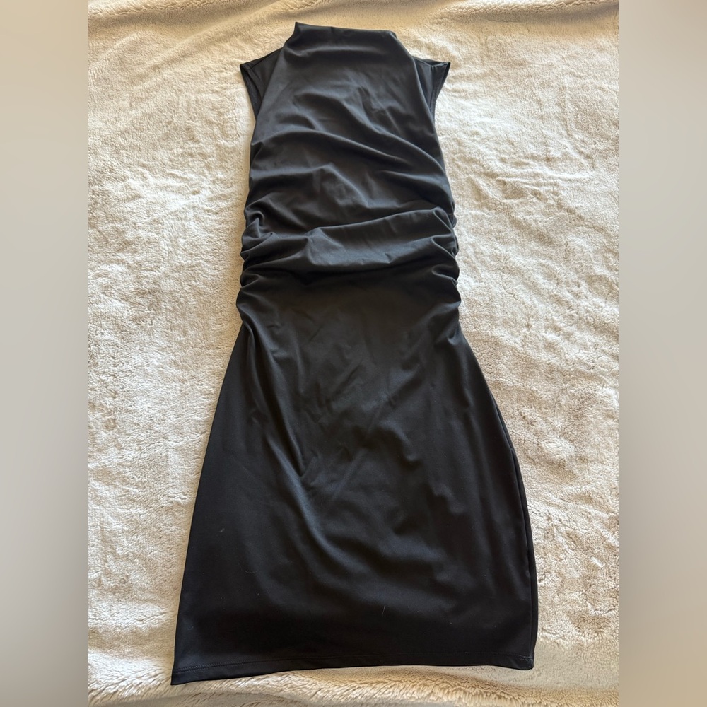 Amazon Elegant Black Sleeveless ruched classic mini above knee Dress M